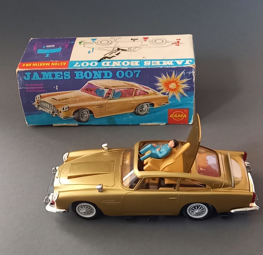 Spielzeugauto Aston Martin 007